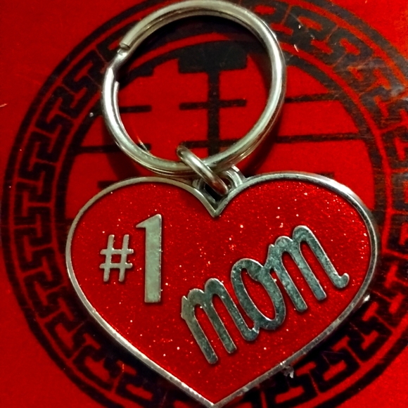 Vintage number one mom heart keychain - Picture 2 of 2